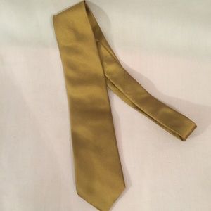 New Jos. A. Bank Gold 100% Silk Neck Tie 60" NWT